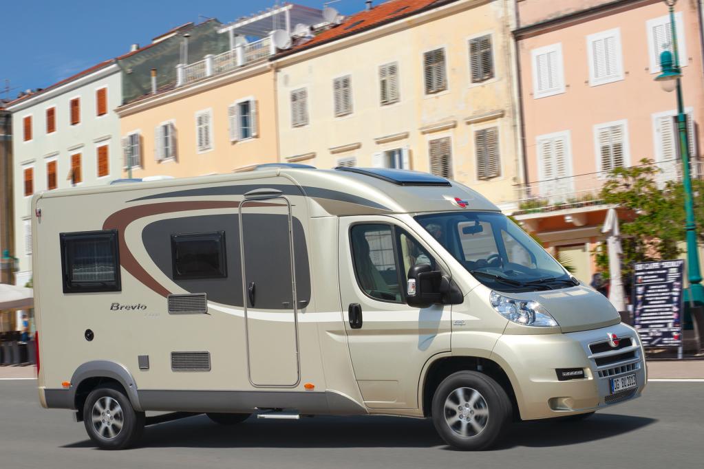 Zwei neue Wohnmobile von Bürstner