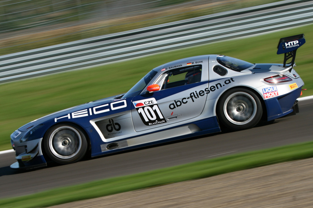 AMG-Kundensportteams in Sepang und Moskau erfolgreich