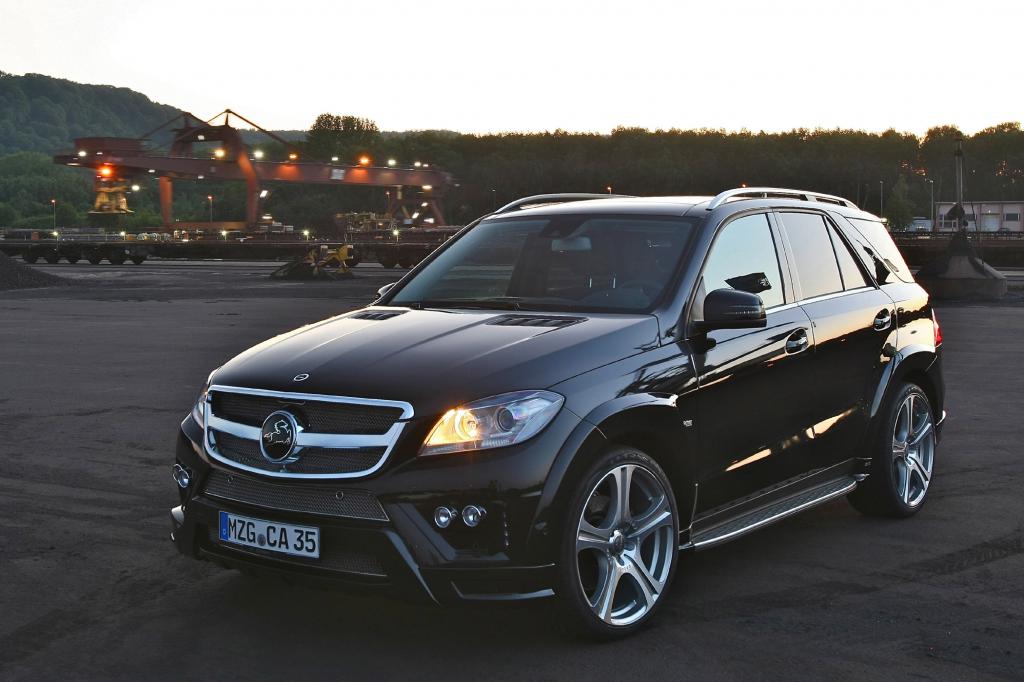 Als CML 35 erhält das Oberklasse-SUV unter anderem ein Aerodynamik-Paket und eine elektronische Fahrwerkssteuerung