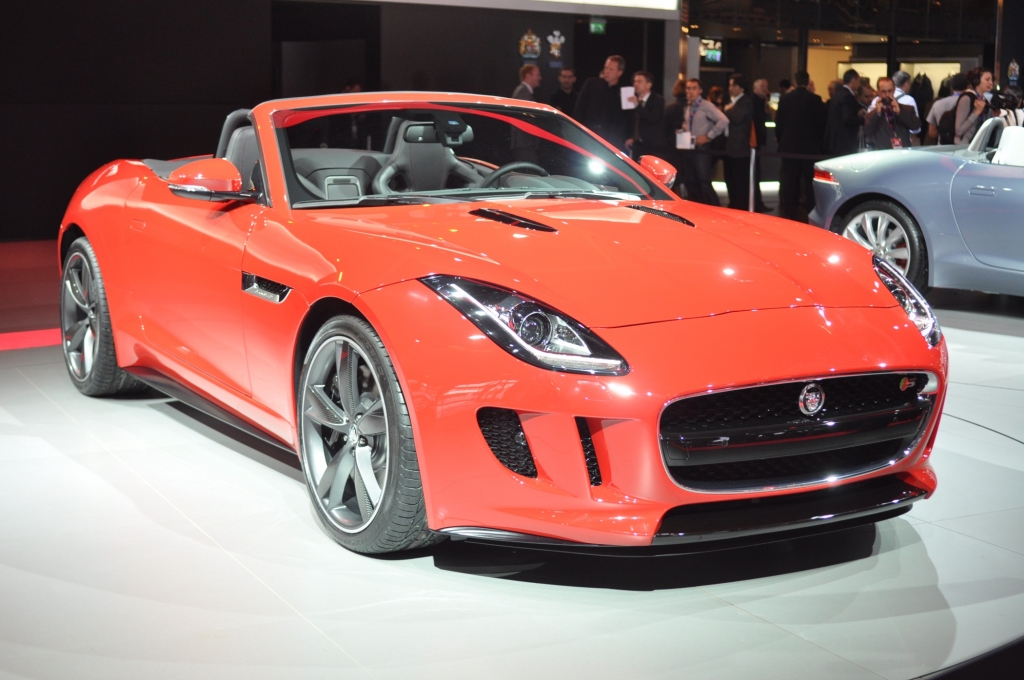 Autosalon Paris - Einen Schritt zurück – um nach vorne zu kommen