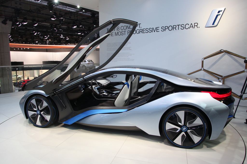 BMW kommt mit i3 und i8 nach Düsseldorf