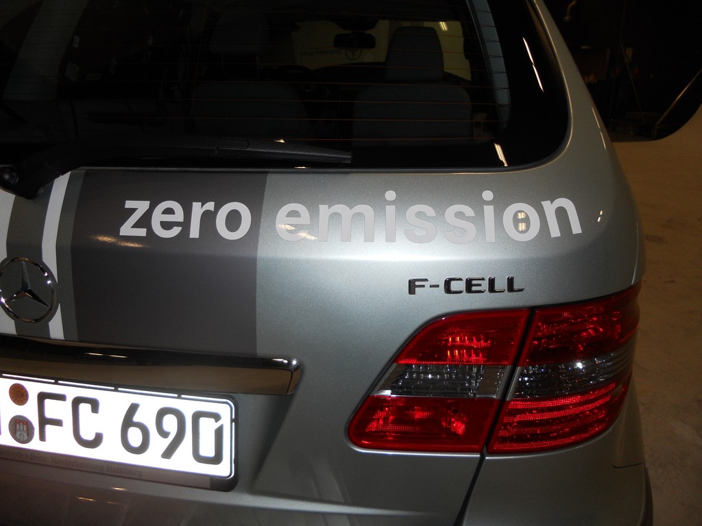 Die Mercedes-Benz B-Klasse F-Cell wird unsichtbar