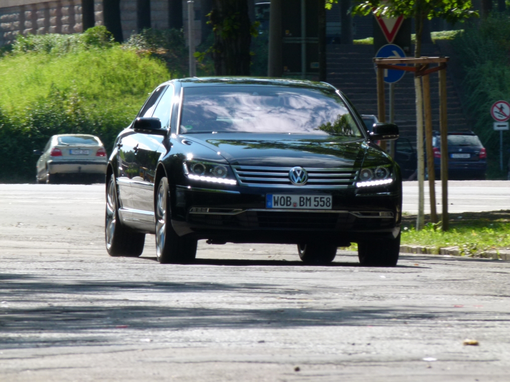Eleganz und Kraft: Der VW Phaeton im Testbericht