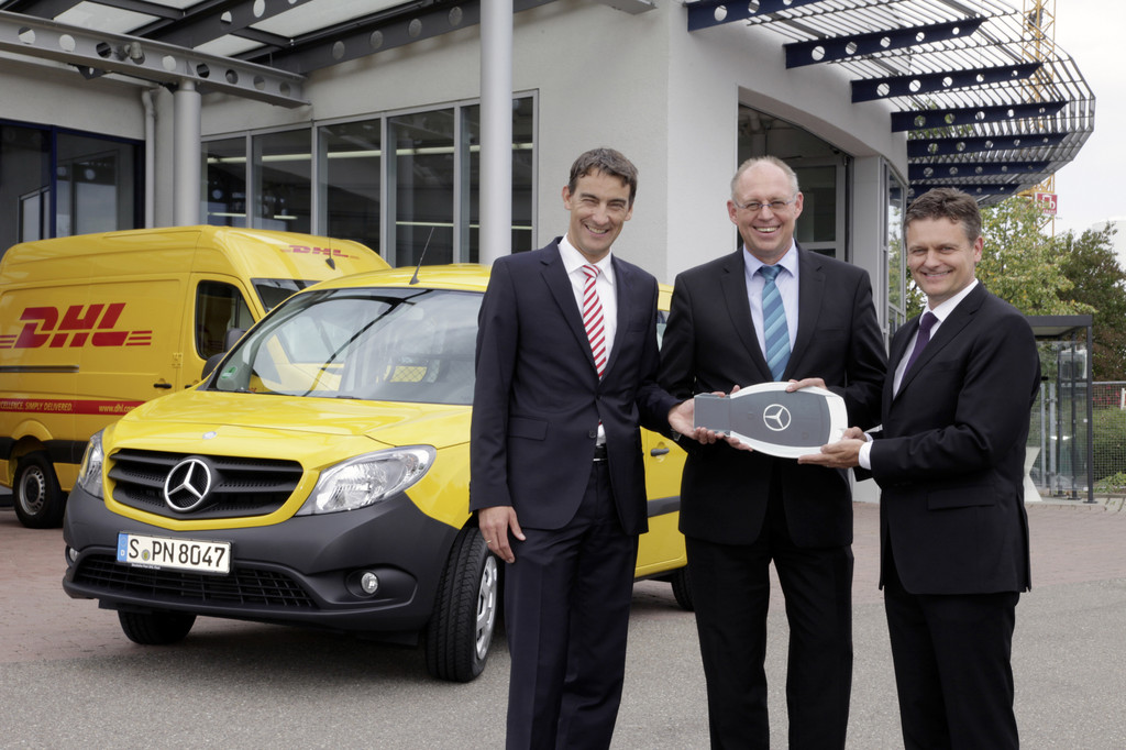 Erster Mercedes-Benz Citan geht an die Post