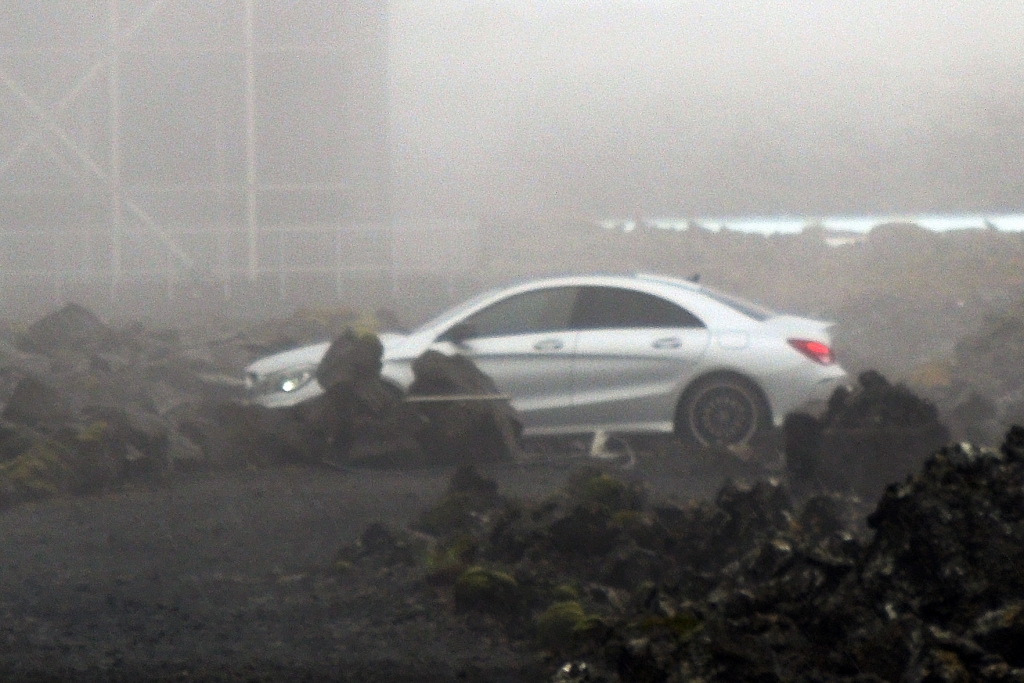 Erwischt: Mercedes CLA – Heißes Shooting auf Island