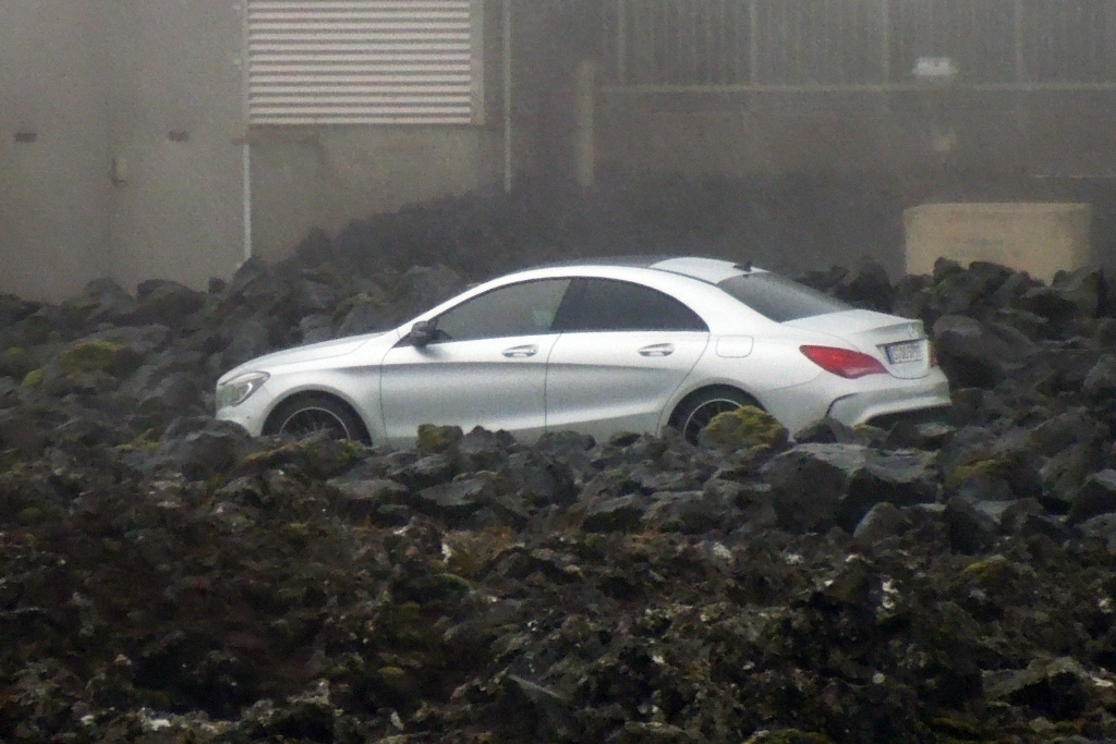 Erwischt: Mercedes CLA – Heißes Shooting auf Island
