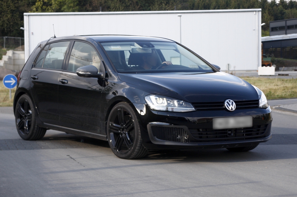 Erwischt: VW Golf VII R - Der sportliche Golf