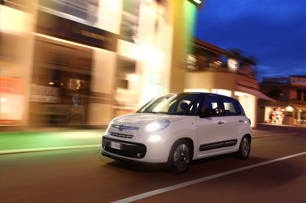 Fiat tourt mit Designgarage durch Deutschland