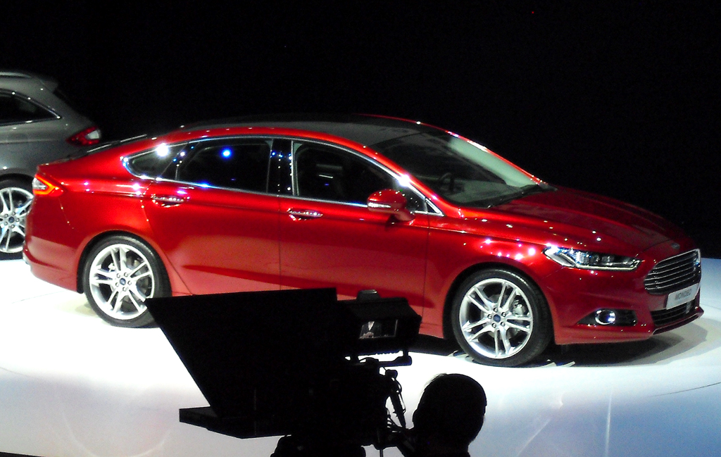 Ford-Neuheiten: ... hier als Limousine ... 