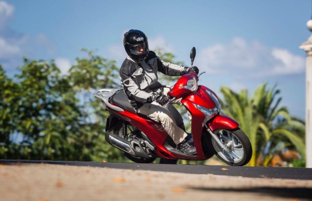 Honda SH 125i: Der Zwei-Liter-Scooter