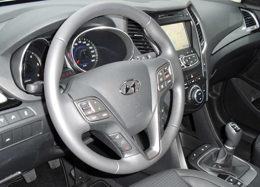 Hyundai Santa Fe: Blick ins Cockpit.