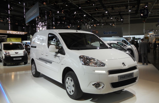 IAA 2012: Peugeot feiert Weltpremiere des Partner Electric