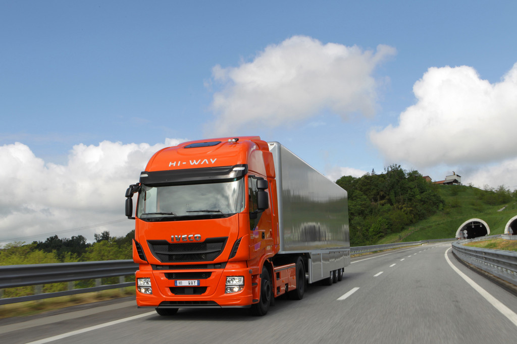 IAA Nutzfahrzeuge 2012: Iveco Stralis Hi-Way ist 