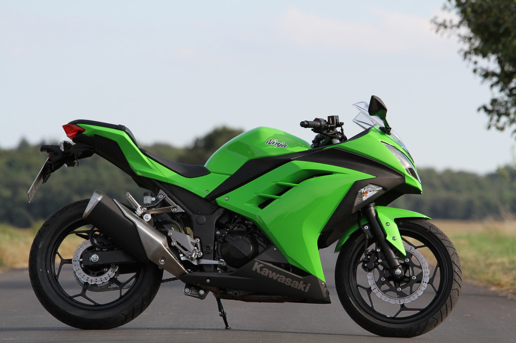 Intermot 2012: Kawasaki bringt Ninja 300