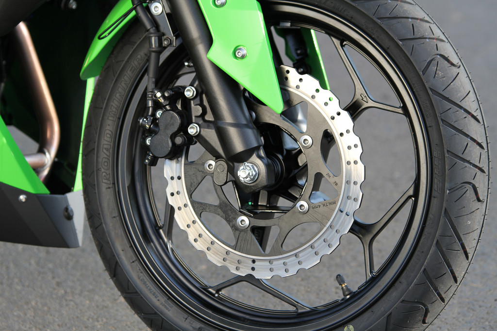 Intermot 2012: Kawasaki bringt Ninja 300