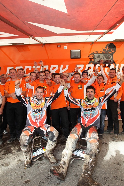KTM holt sich vorzeitig zwei Enduro-Weltmeistertitel