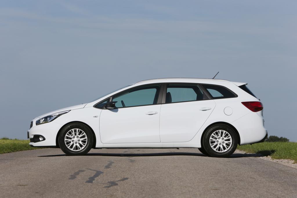 Kia Cee'd sw: Und so sieht der Sportswagon von der Seite aus.