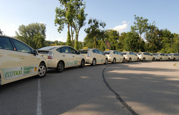 Münchener Taxi-Unternehmen für Hybrid-Flotte ausgezeichnet
