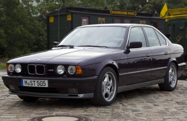 Mit dem BMW M5 auf Europatour - Vorwärts in die Vergangenheit