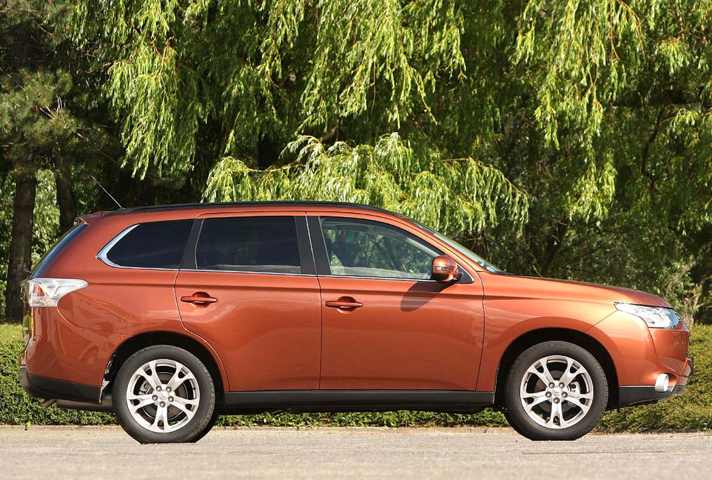 Mitsubishi Outlander: Und so sieht der Softroader von der Seite aus.