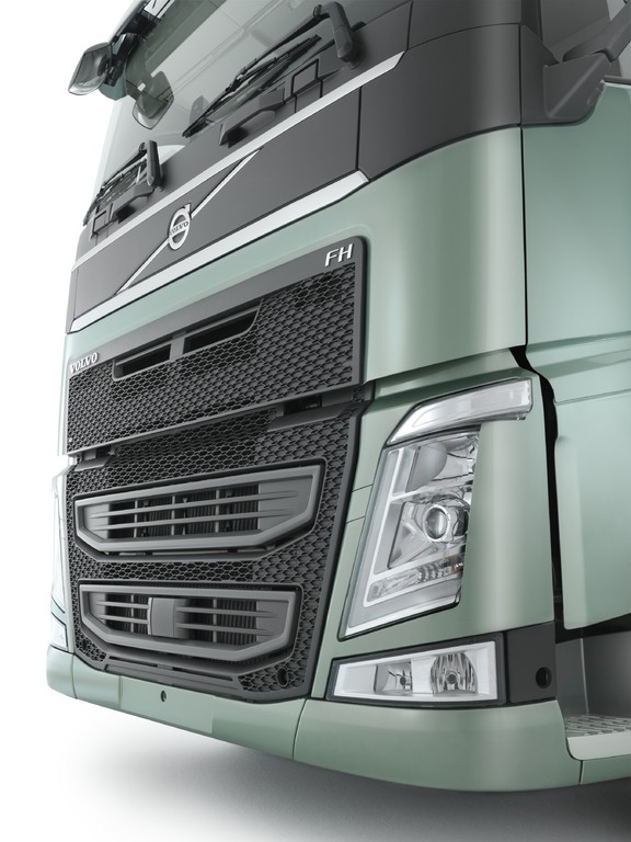 Neuer Volvo FH16 noch stärker auf den Fahrer zugeschnitten