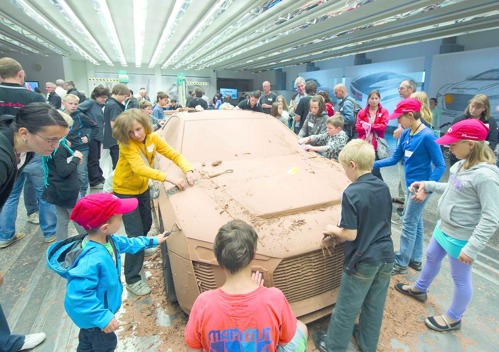 Offene Türen bei Audi