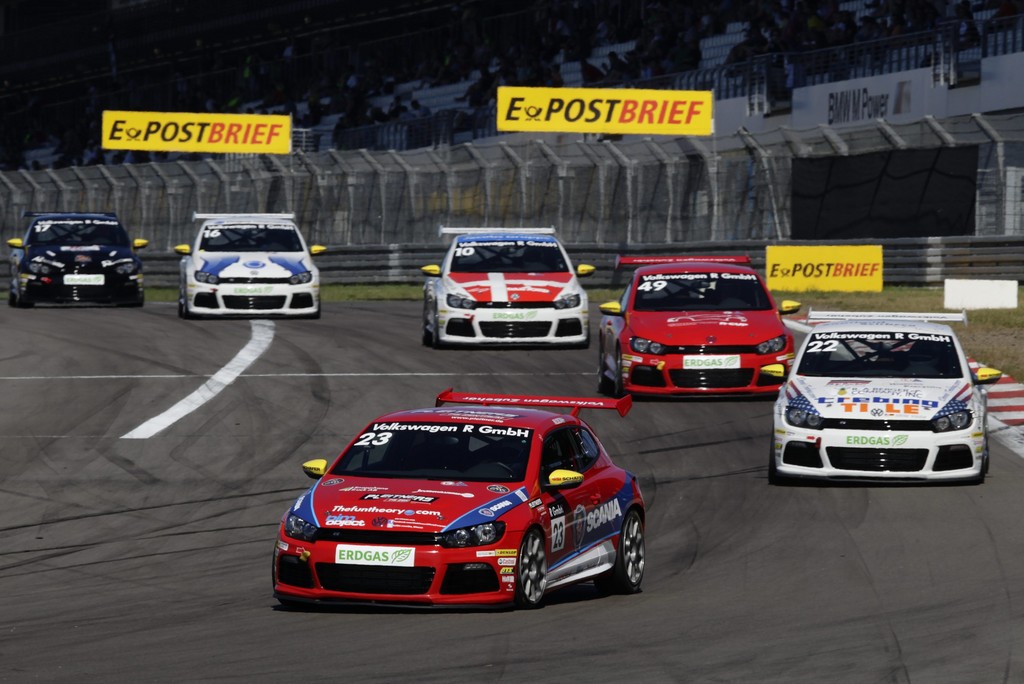 Ola Nilsson gewinnt vorzeitig den Scirocco-R-Cup