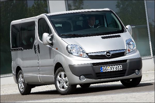 Opel mit variantenreicher Transporterpalette auf der IAA Nutzfahrzeuge