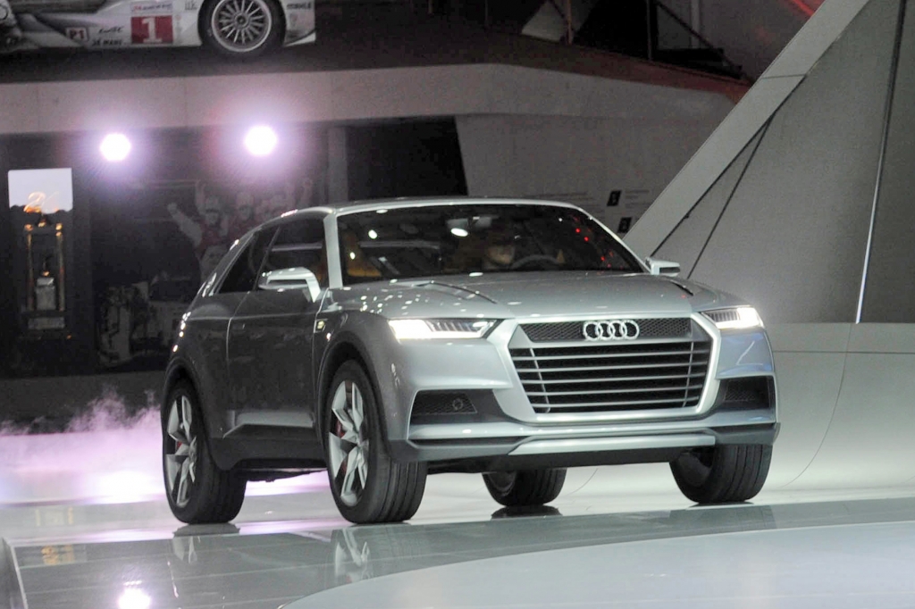 Paris 2012: Audi überrascht mit Crosslane Coupé