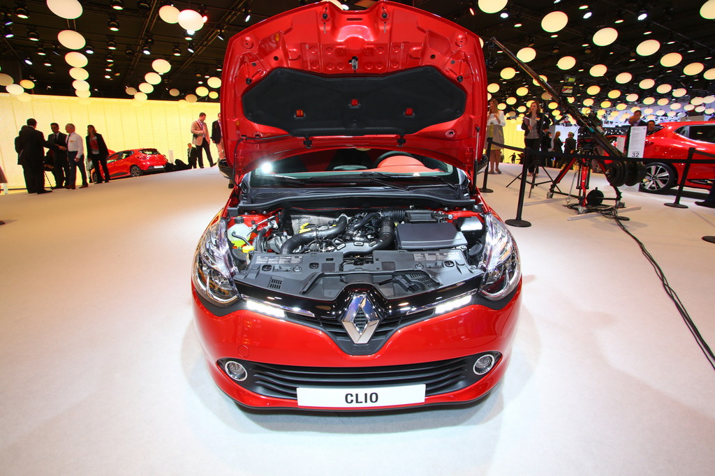 Paris 2012: Bei Renault steht der Clio im Mittelpunkt