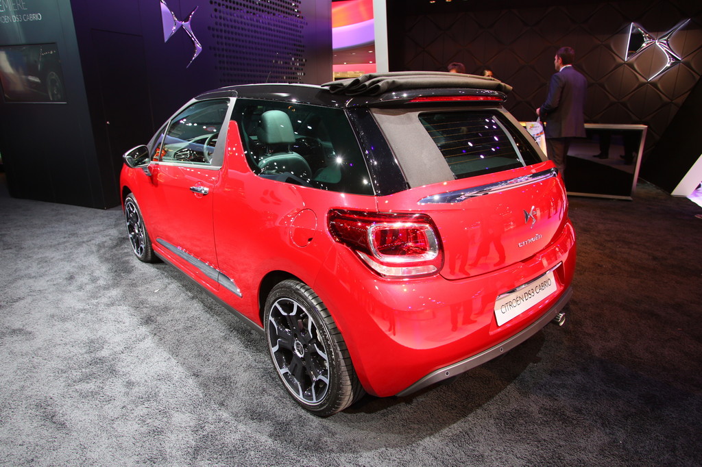 Paris 2012: Citroen DS3 Cabrio knüpft an die Ente an