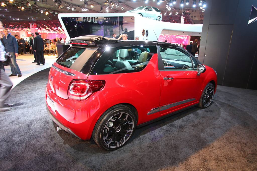 Paris 2012: Citroen DS3 Cabrio knüpft an die Ente an