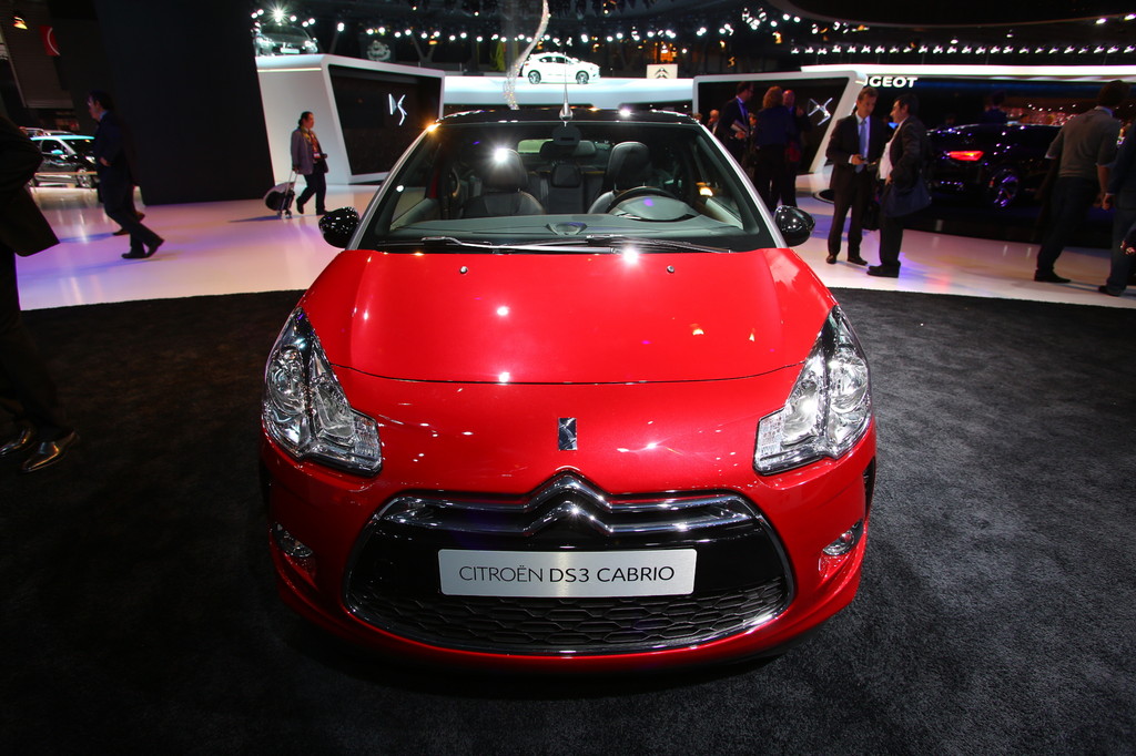 Paris 2012: Citroen DS3 Cabrio knüpft an die Ente an