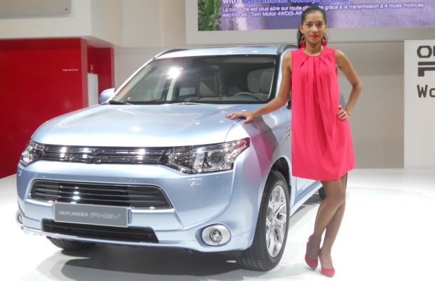 Paris 2012: Der Mitsubishi Outlander kann bald auch elektrisch
