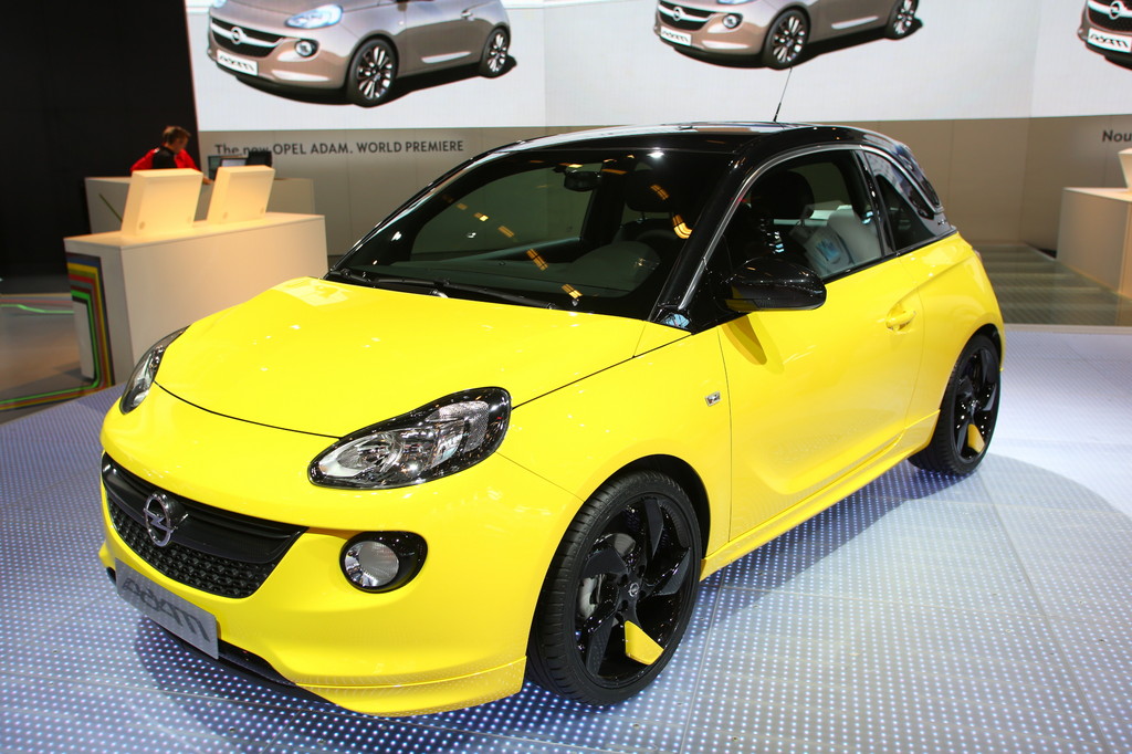 Paris 2012: Der Opel Adam steht für nahezu unbegrenzte Vielfalt