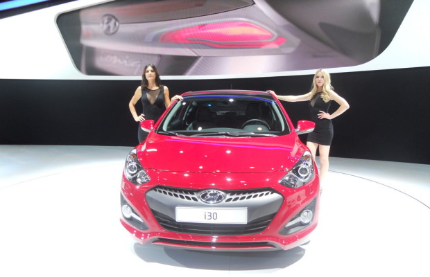 Paris 2012: Hyundai bringt i30 erstmals als sportlichen Dreitürer