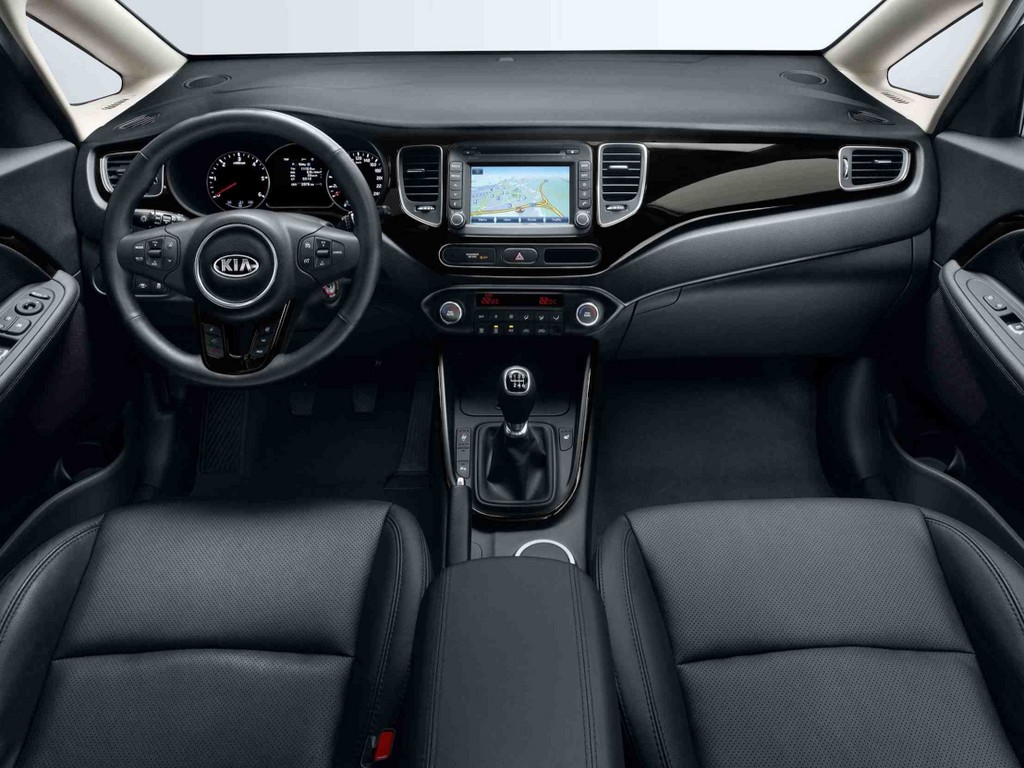 Paris 2012: Kia Carens feiert Weltpremiere