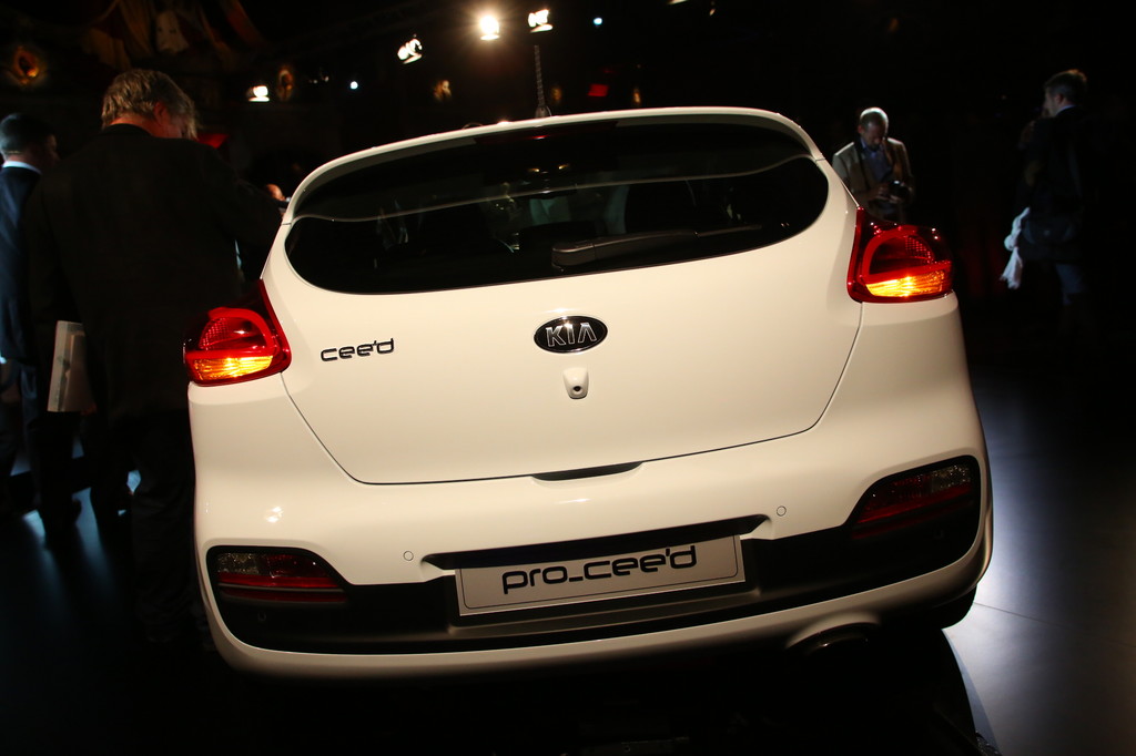 Paris 2012: Kia hat den Pro Cee’d nicht vergessen