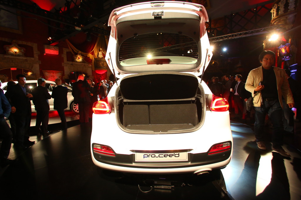 Paris 2012: Kia hat den Pro Cee’d nicht vergessen