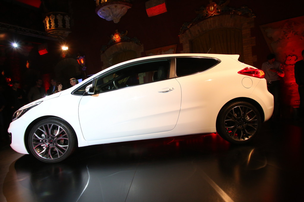 Paris 2012: Kia hat den Pro Cee’d nicht vergessen