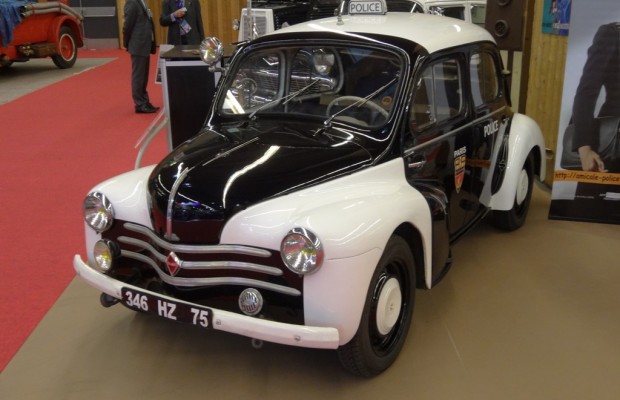 Paris 2012: Kleine Sammlung von Polizei- und Feuerwehrfahrzeugen