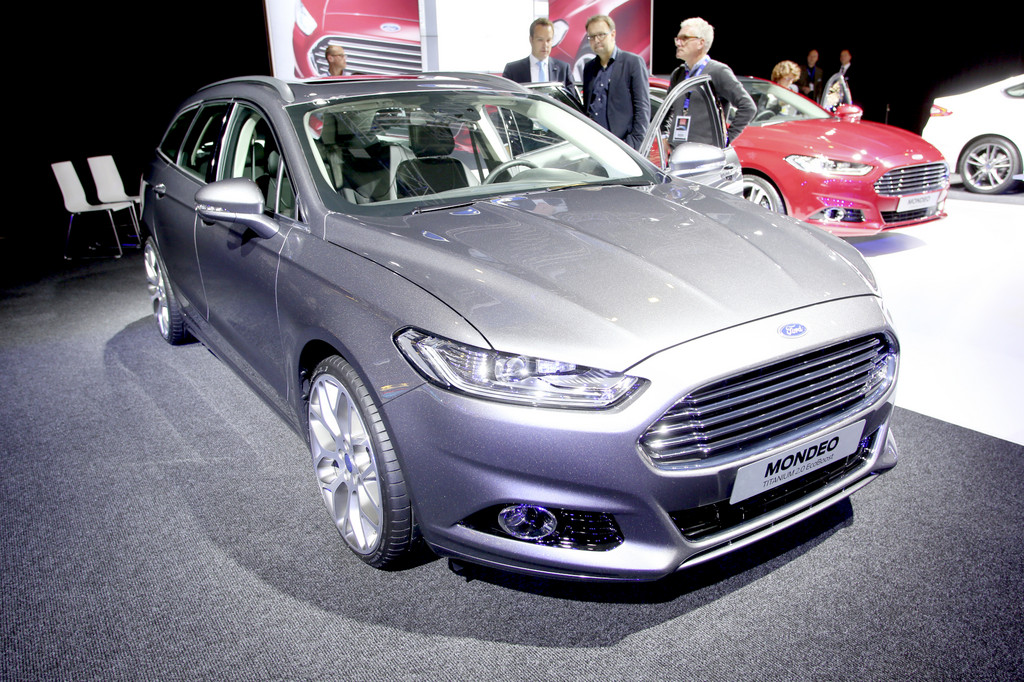 Paris 2012: Neuer Ford Mondeo weist viele Besonderheiten auf