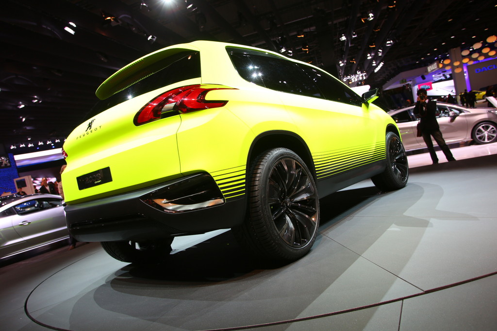 Paris 2012: Peugeot stellt Crossover 2008 Concept vor