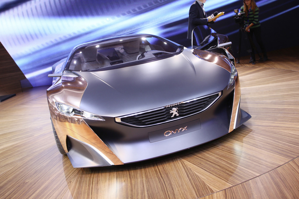 Paris 2012: Peugeot zeigt sich supersportlich