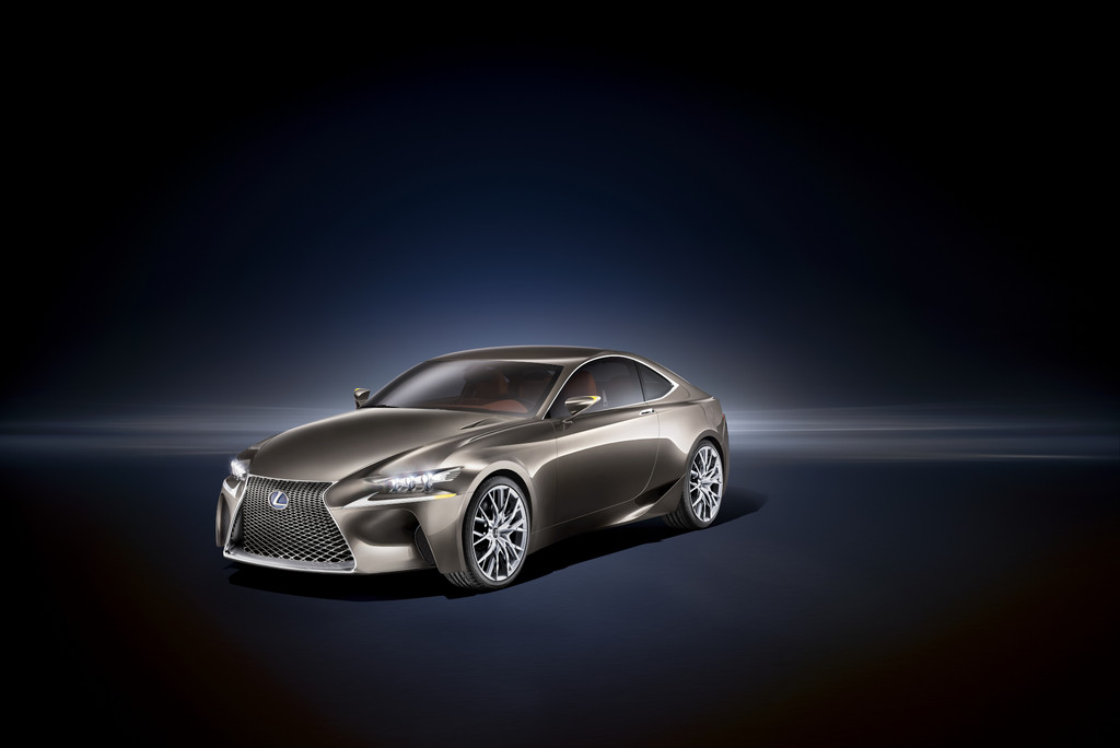 Paris 2012: Weltpremiere für Lexus LF-CC Concept