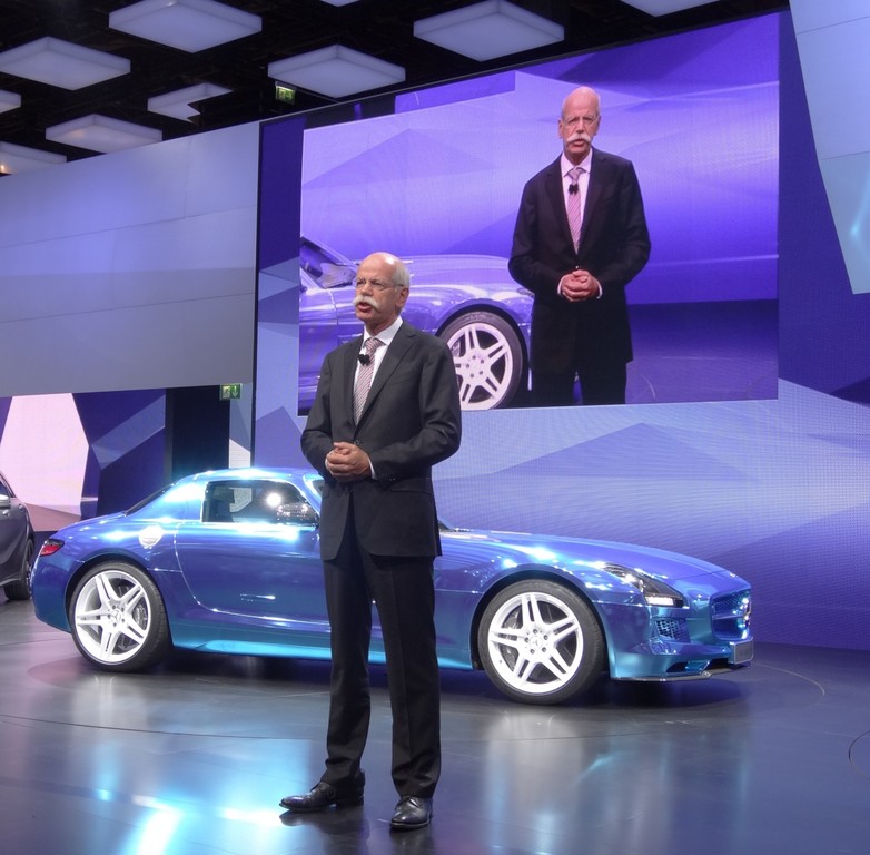 Paris 2012: Zetsche ruft 2013 zum Jahr der A-Klasse aus