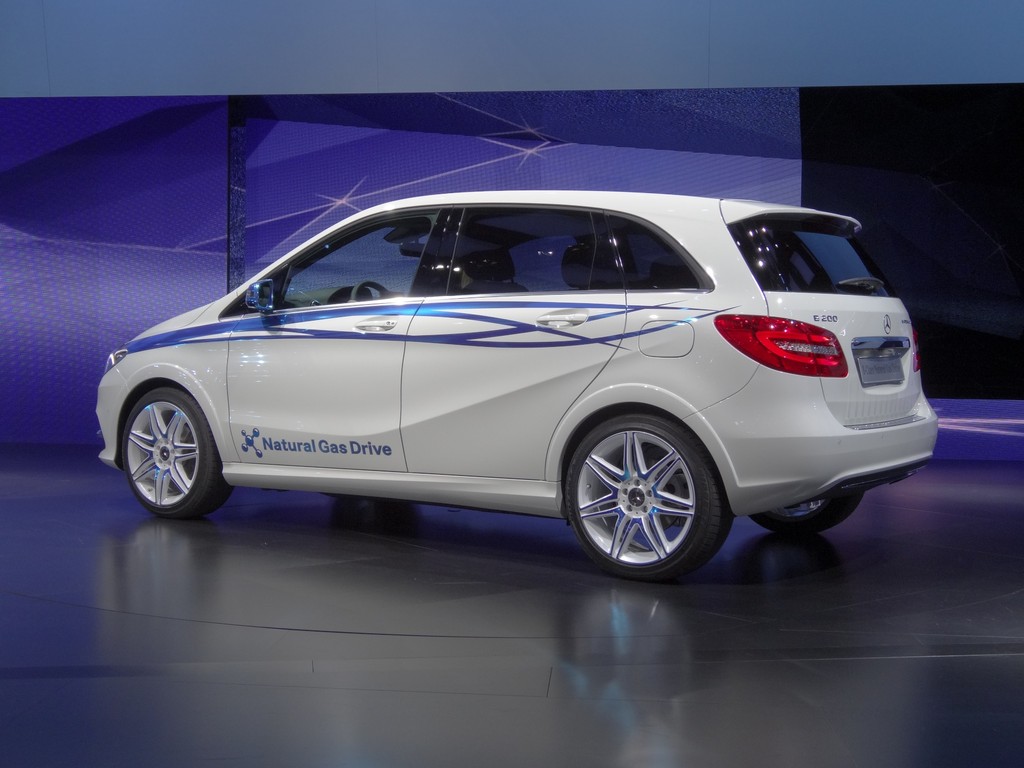 Paris 2012: Zetsche ruft 2013 zum Jahr der A-Klasse aus