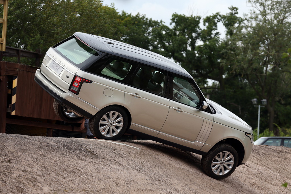 Pressepräsentation Range Rover: Alles neu und doch vertraut