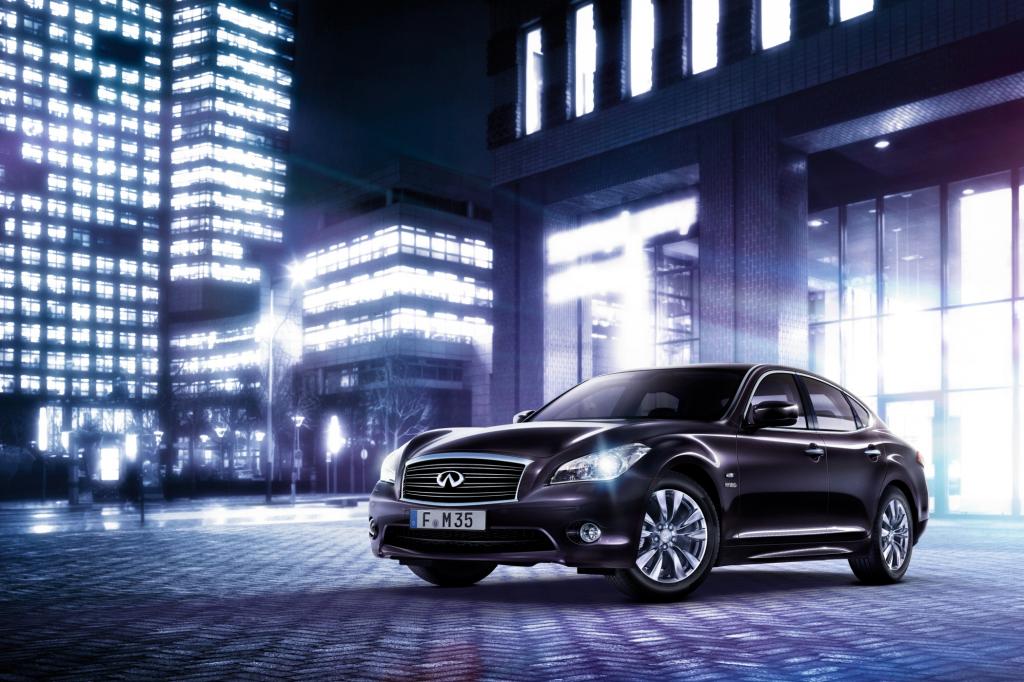 Sondermodell Infiniti M35h Business Edition - Einmal mit allem aufs Geschäft