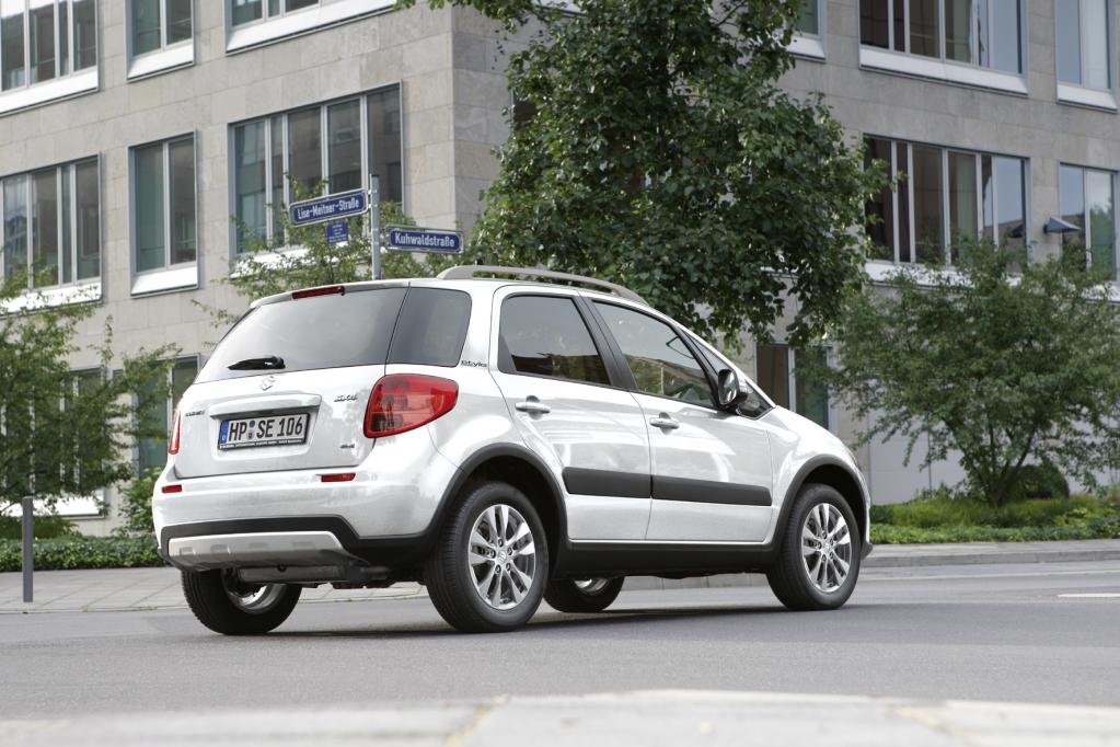Suzuki SX4 Style: Crossover mit erweiterter Ausstattung